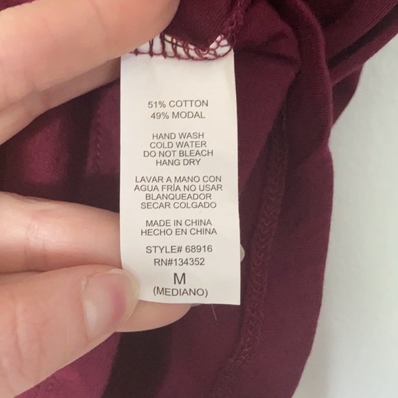 AmbianceCold-shoulderLongSleeveShirt-NWOT! - Picture 5 of 5